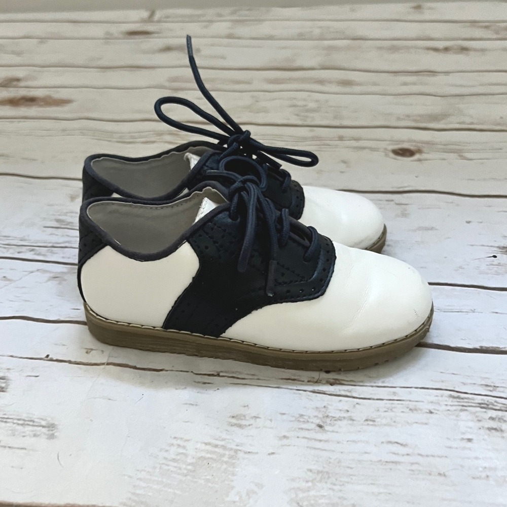 L'Amour Saddle Oxford Shoes White Navy Blue Contrast Lace Up Kids Size 10
